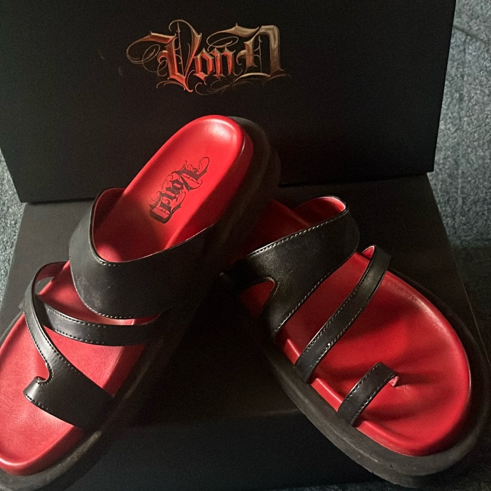 von d shoes exodus sandals